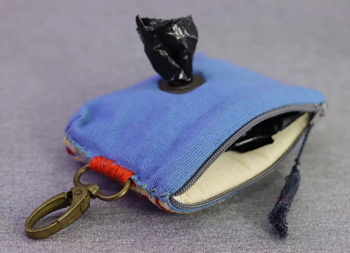 Dispensador De Bolsas De Basura De Telar Para Perros Y Gatos - Image 2