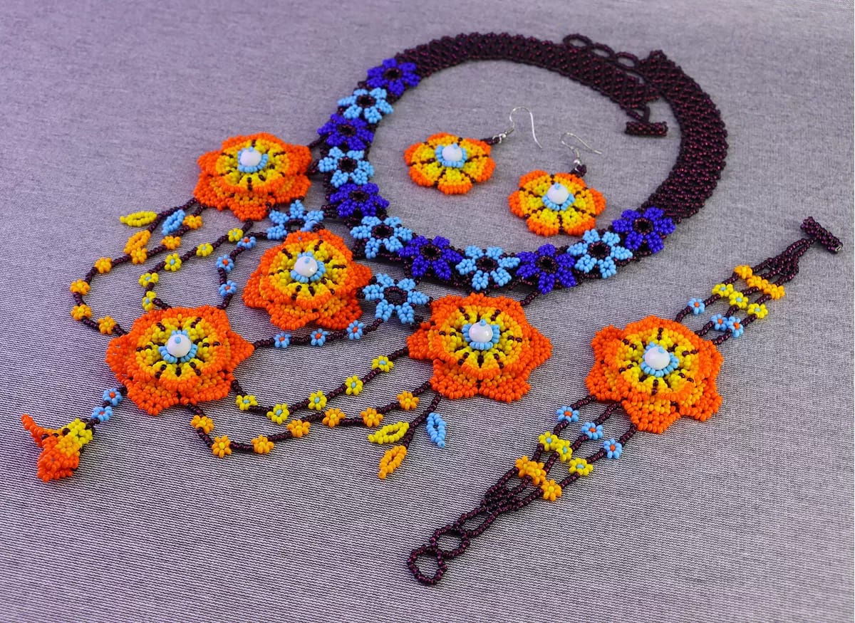 Set Collar Floral De Moda Collar De Cuentas Huichol - Image 2