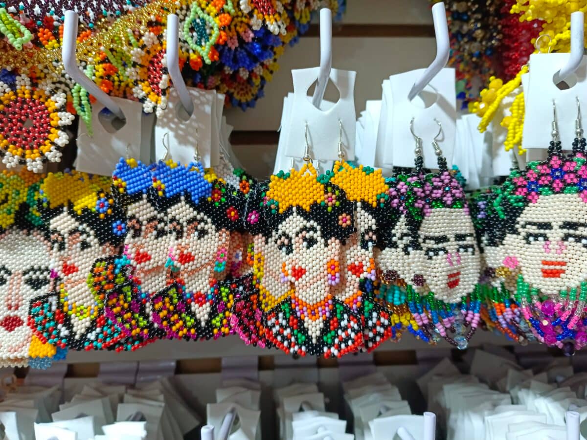 Aretes De Frida Kahlo Aretes Colgante De Chaquira Artesanal - Image 3