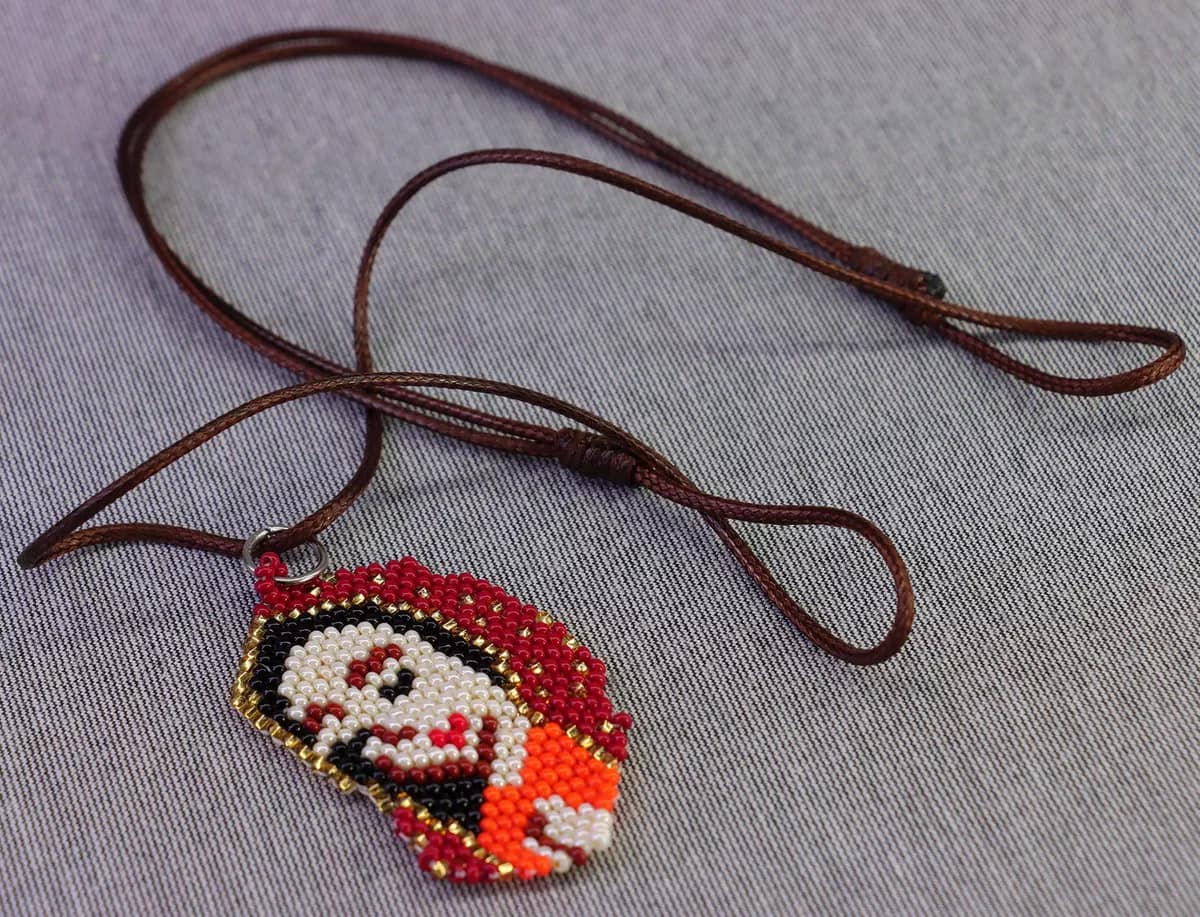 Collar Dije De Chaquira Virgen De Guadalupe Collar Artesanal - Image 3